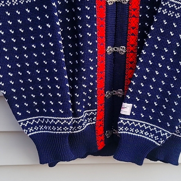 DALE OF NORWAY SWEATER SIZE XL NWOT - Picture 4 of 16